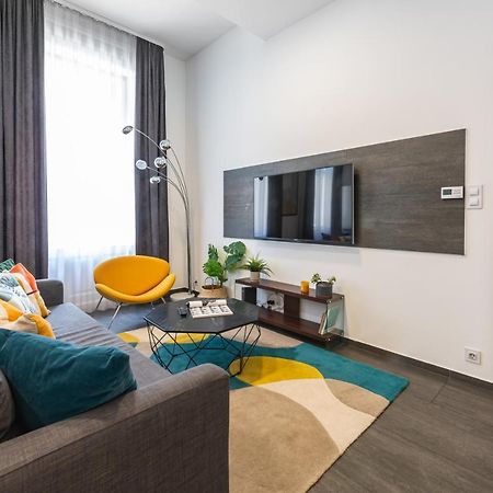 Luxury Nova Home Next To The New York Cafe Budapeste Exterior foto