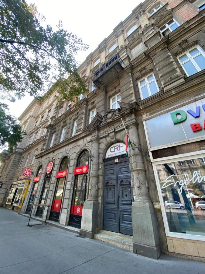 Luxury Nova Home Next To The New York Cafe Budapeste Exterior foto